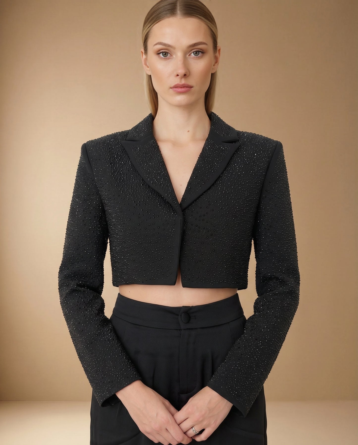 Costumul Stella Noir